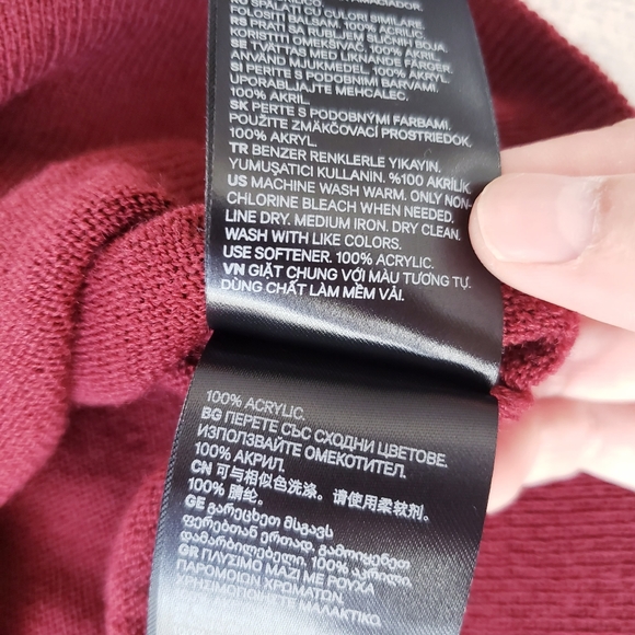 🆑️H&M Sweater Top with Back Bow Tie in Burgundy Red SZ Medium - Picture 7 of 10